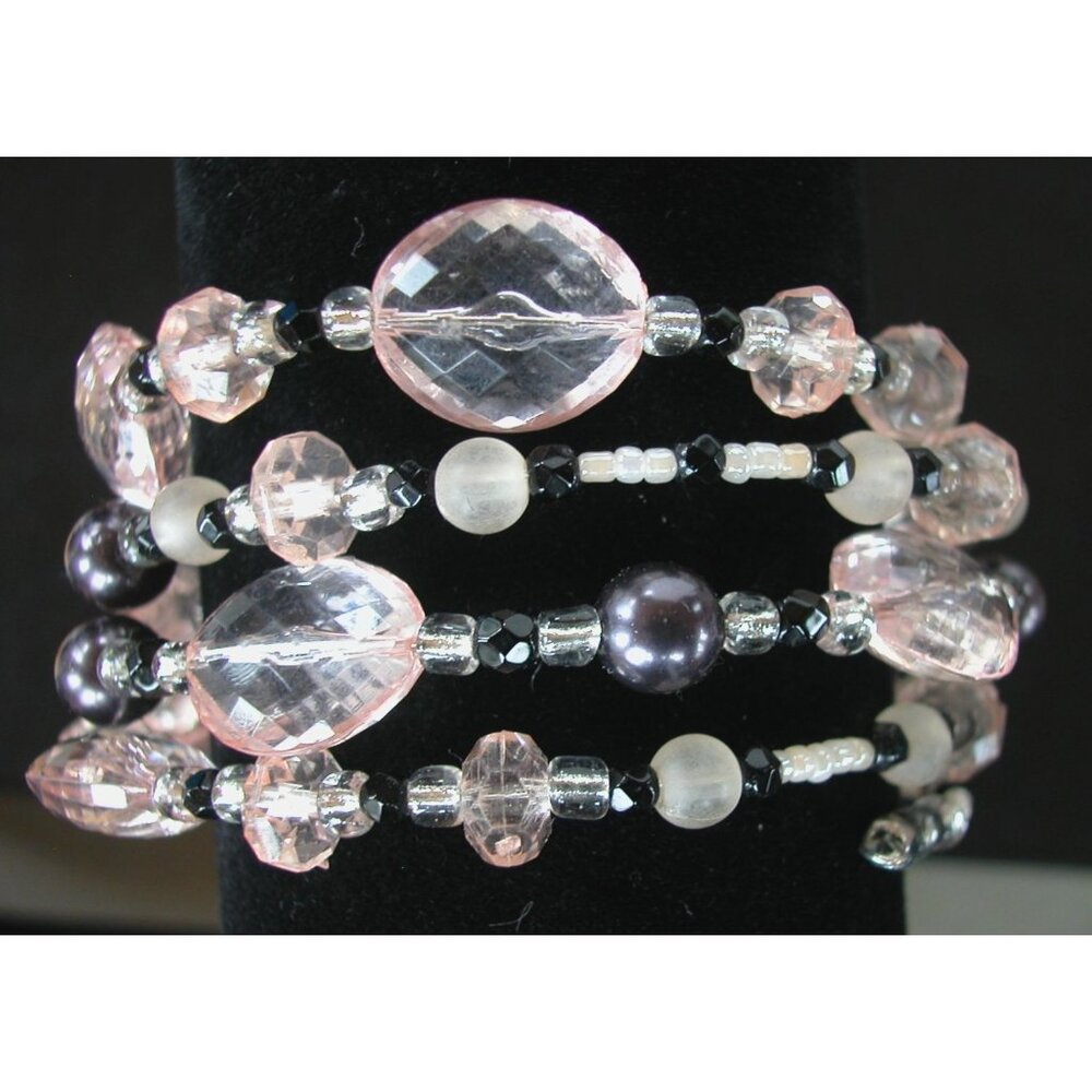 Pink Clear & Black Beaded Stretch Bracelet Size 7 Plastic Material Lightweight